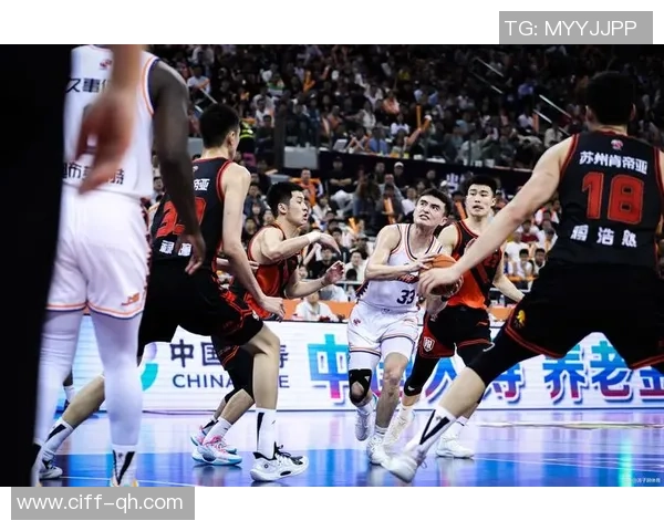 上海篮球队在篮球配合排行榜中荣登第十名展现团队实力与默契